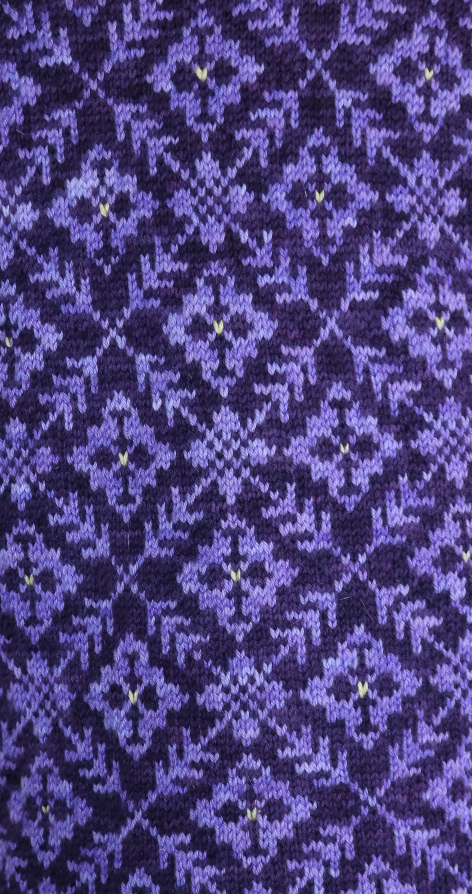 purple-vest-pattern-swatch